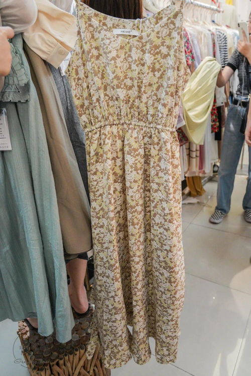 年中清倉(cāng)！服裝批發(fā)城熱賣(mài)進(jìn)行時(shí)，10元起500元一麻袋